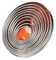 Ausstechform oval, glatte Form, Weißblech, 25 x 20 - 80 x 72 mm, H: 30 mm Ausstechform oval, glatte Form, Weißblech, 25 x 20 - 80 x 72 mm, H: 30 mm