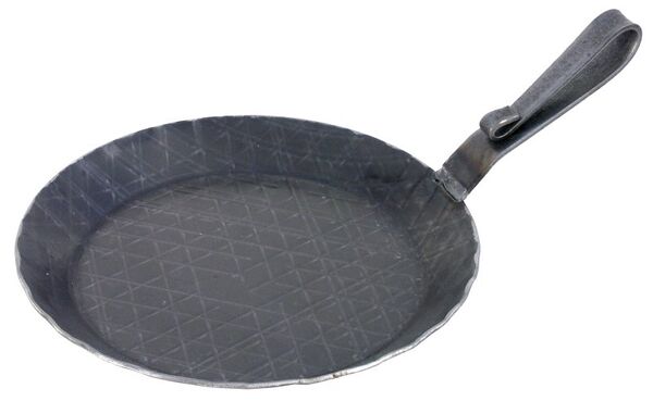 Brat-, Servier- Eisenpfanne flach, D: 28 cm, H: 3 cm