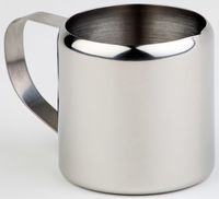 Milchkännchen / Sahnegießer D: 4,8 cm, H: 5,2 cm, Edelstahl, mit Griff, I: 0,09 ltr. Milchkännchen / Sahnegießer D: 4,8 cm, H: 5,2 cm, Edelstahl, mit Griff, I: 0,09 ltr.